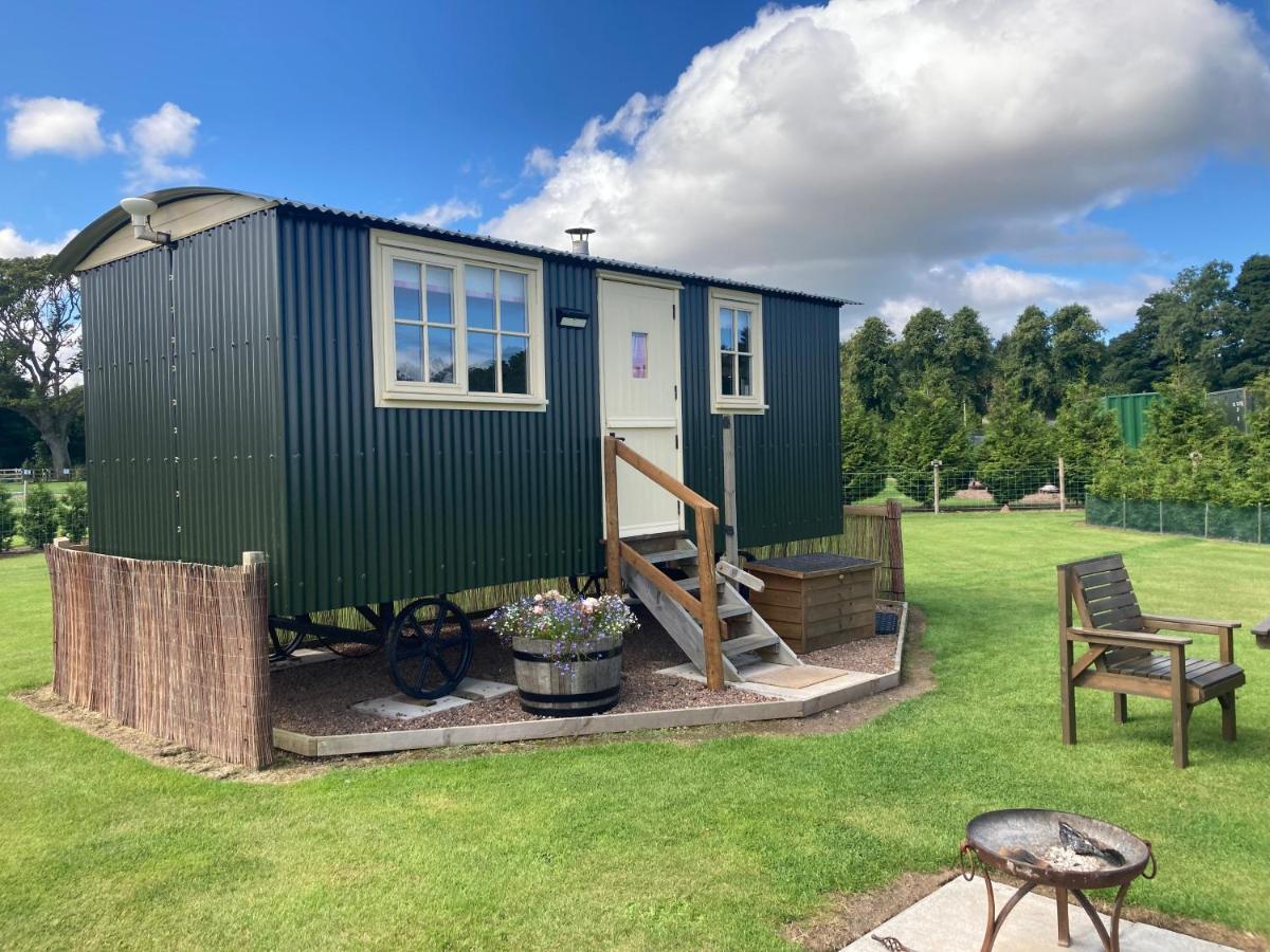 The Hawthorn Shepherds Hut Eyemouth Exterior photo